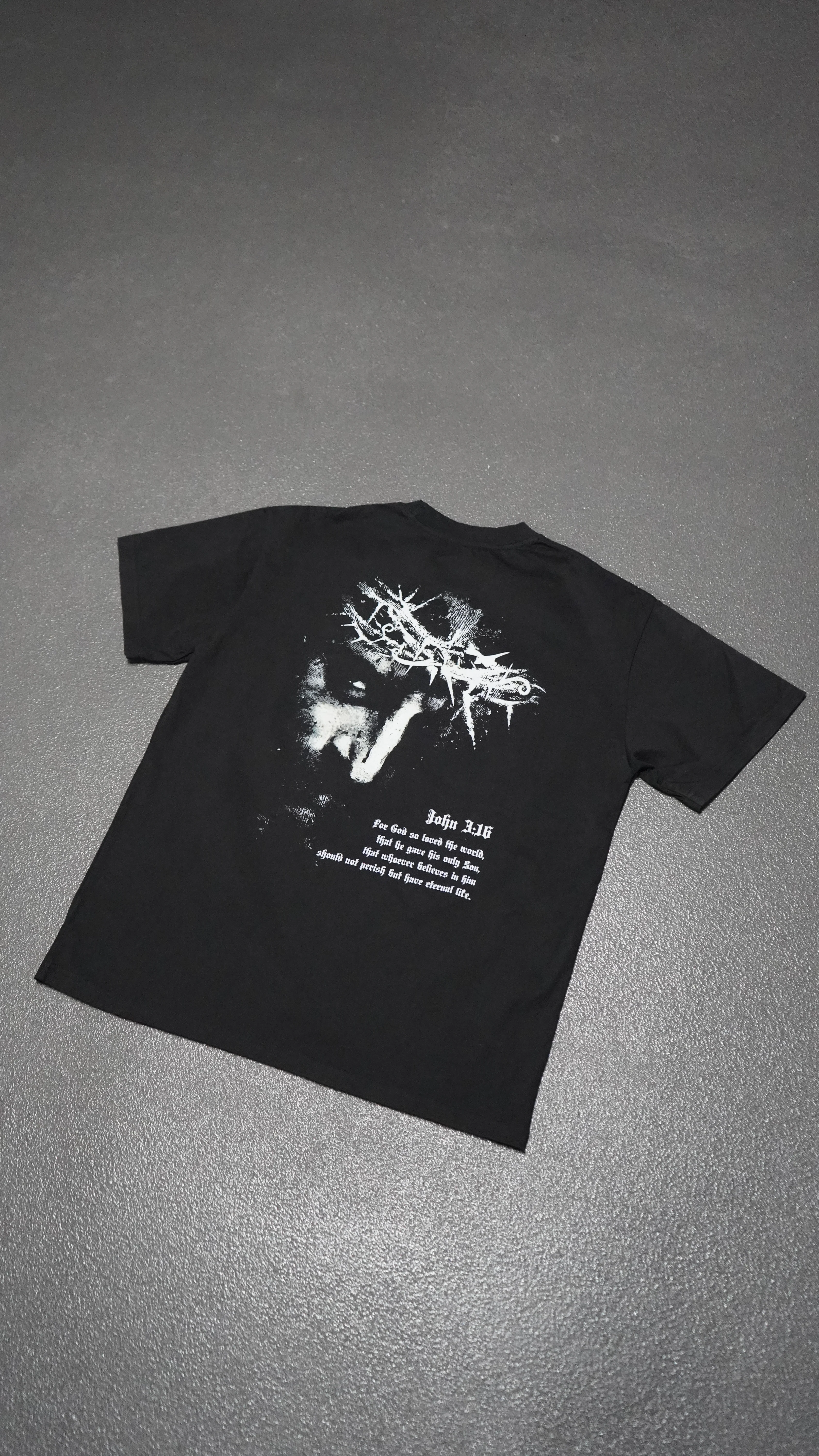 John 3:16 T-Shirt - Image 3